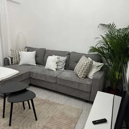 T1 Marques Pombal Лиссабон