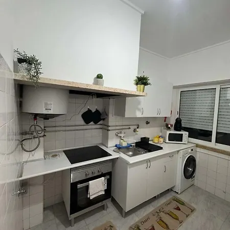 T1 Marques Pombal فيلة Lisboa